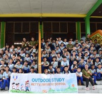 Kegiatan Outdoor Study Kelas V Ke Museum Sang Nila Utama